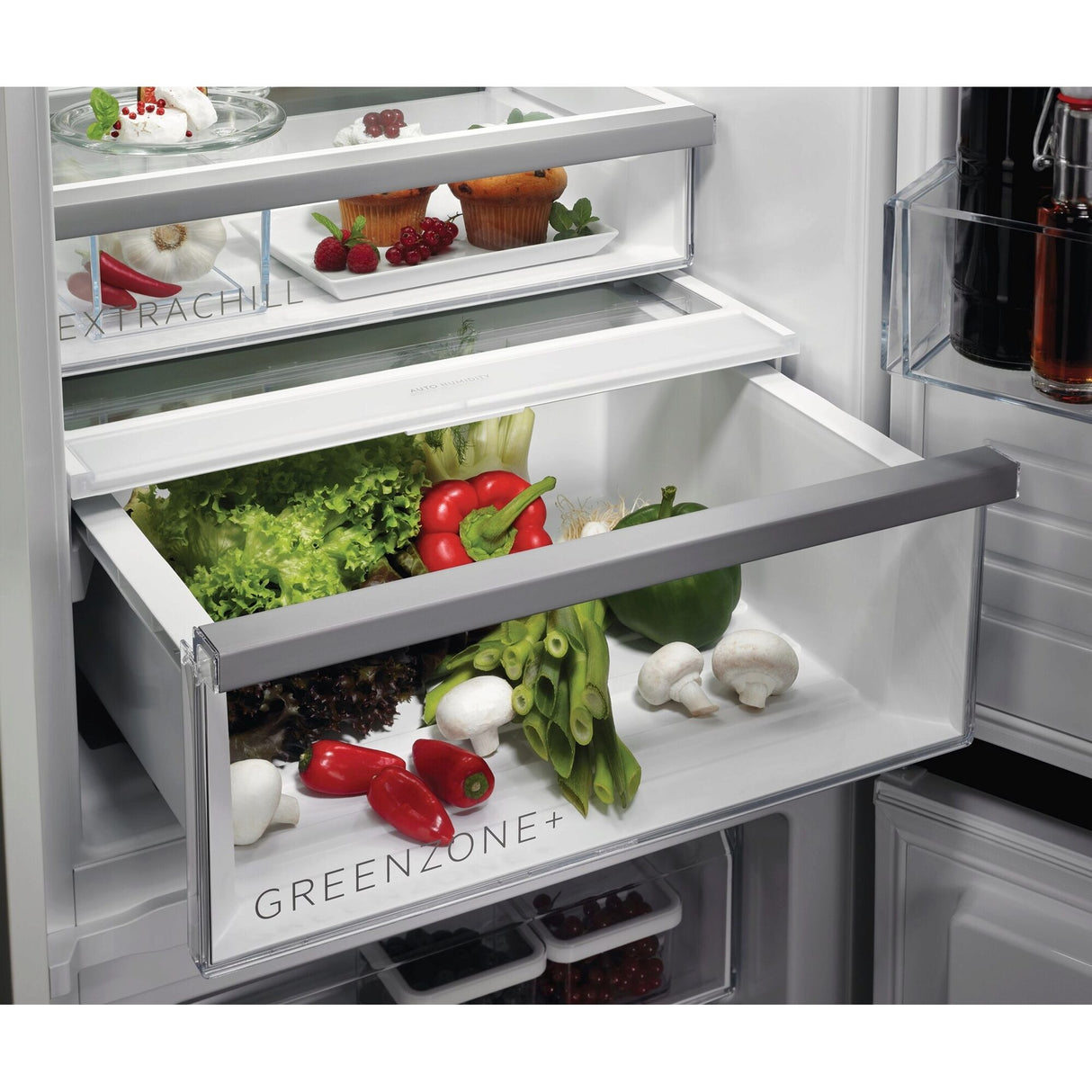 AEG - Built-in Fridge/Freezer combinations, No Frost - TSC8M189DC