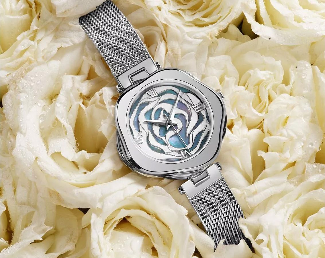 CIGA Design R-Series Danish Rose Quartz Stainless Steel Wristwatch R012-SISI-W3