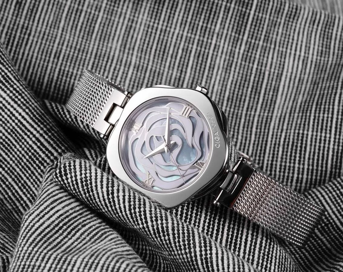 CIGA Design R-Series Danish Rose Quartz Stainless Steel Wristwatch R012-SISI-W3