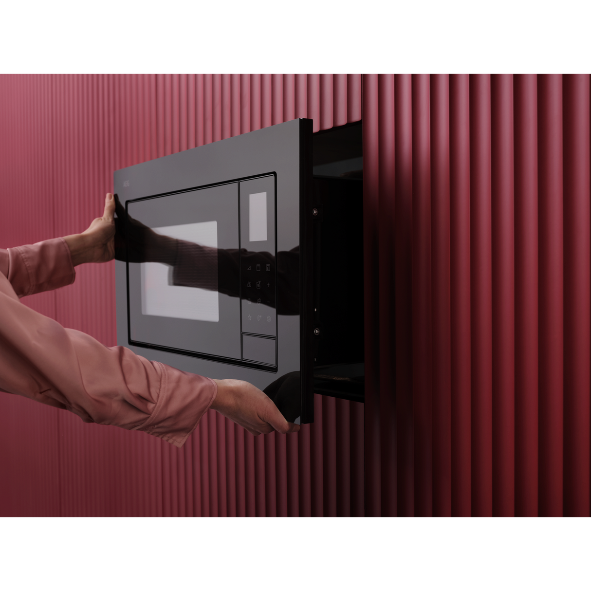 AEG - Built-in microwave-oven, 26L, 900W, 5 levels, Black - OB6GM261UB